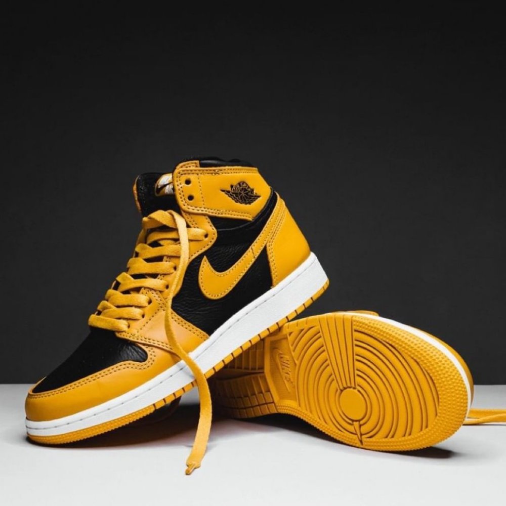 Air Jordan 1 Retro High OG AJ1 Black and Yellow Contrast Color Wudang Basketball